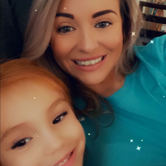 Meet your Posher, Jourdan - Picture 2 of 2